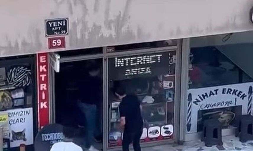 Ataşehir'de iki kişi arasında kavga yaşandı