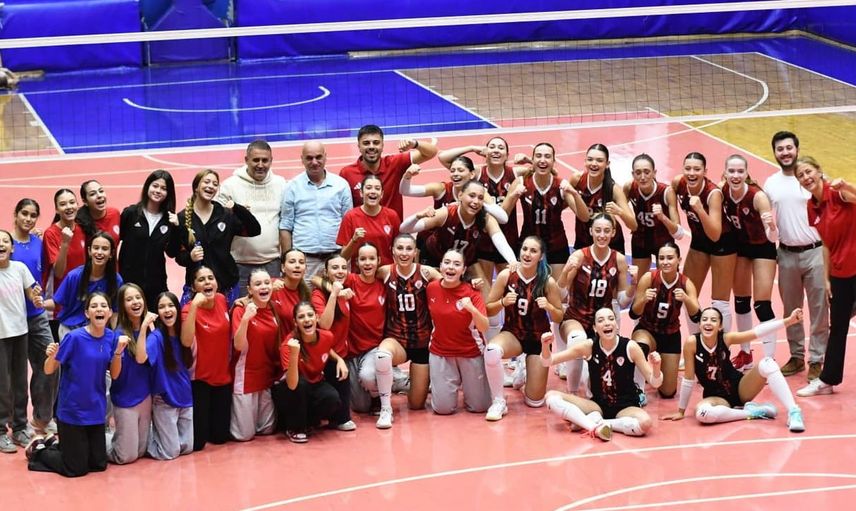 Yunusemre Belediyespor'dan nefes kesen geri dönüş: sezonun ilk galibiyeti