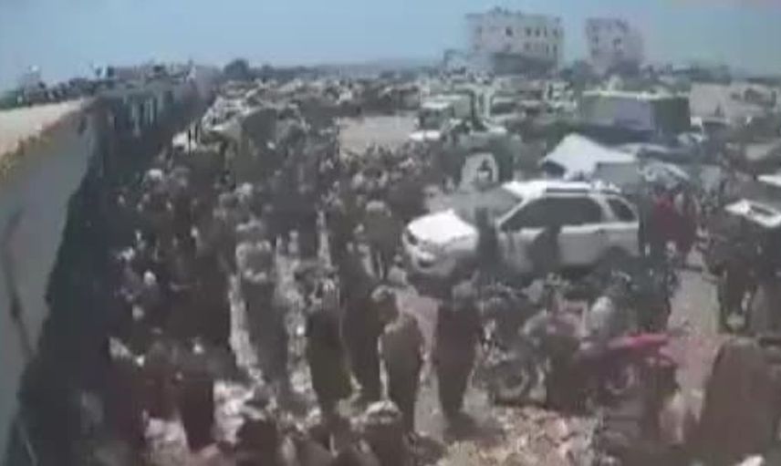 Taiz'deki pazar yerine gerçekleştirilen saldırı koşulları belirsiz