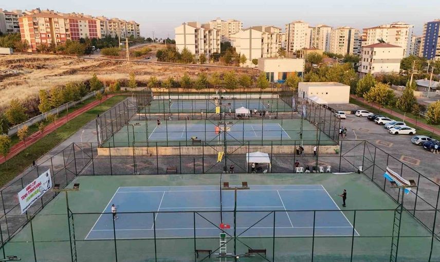 Diyarbakır'da 16. Amed Cup Tenis Turnuvası heyecanı başlıyor