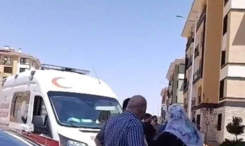 Balkondan düşen yaşlı kadın hayatını kaybetti