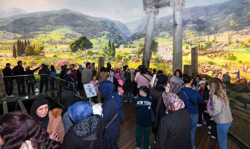 Bursa'nın fetih ruhunu yeniden canlandıran panorama 1326 müzesi