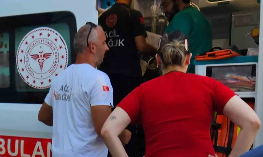 Sapanca'da havuza düşen çocuk, doktorların müdahalesiyle hayata döndü