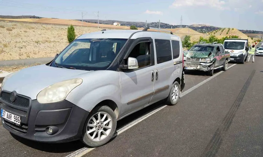 Kırıkkale'de trafik kazasında 5 kişi yaralandı