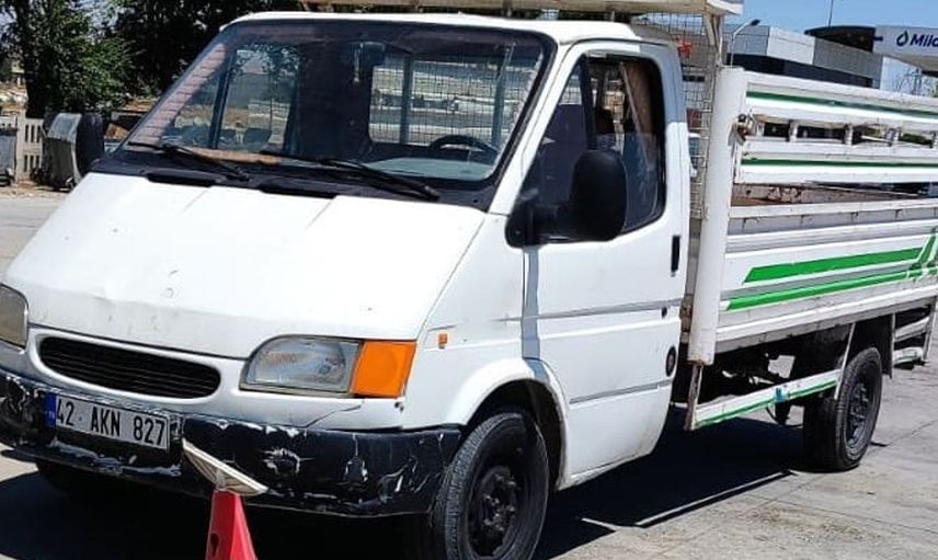 Konya'da çalınan kamyonet terk edilmiş halde bulundu