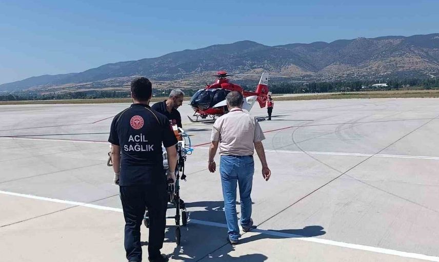 Marfan sendromu ve kalp hastalığı olan bebek hava ambulansı ile İstanbul'a ulaştı