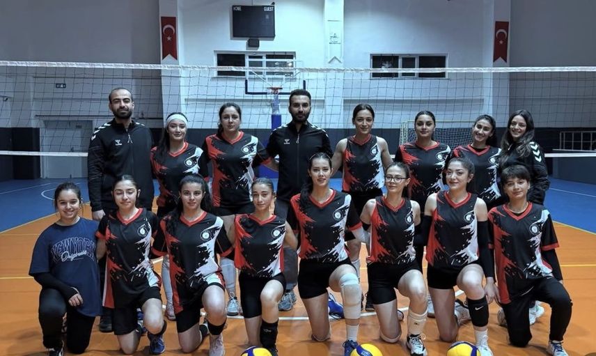 Siverek'te peş peşe çekilme kararları: Kadın voleybol takımı da ligden ayrıldı