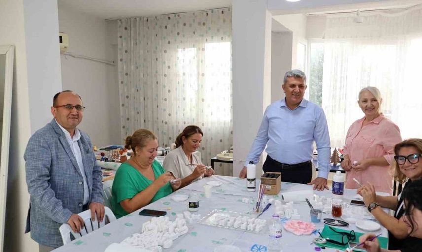 Serik halk eğitimi merkezi, cop31 için el emeği ürünler üretiyor