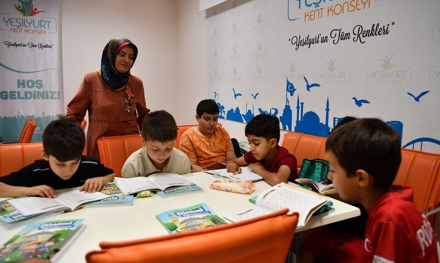 Yeşilyurt kent konseyi’nin yaz dönemi eğitim ve kültür kurslarına ilgi yüksek