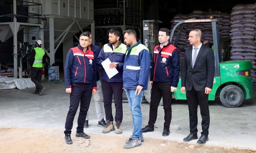 Afyonkarahisar'da ayçiçeği üretimi sahada titizlikle denetleniyor