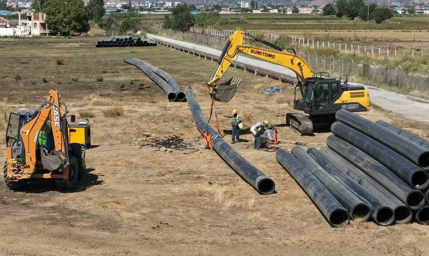 İncirliova'da altyapı yatırımları hız kesmeden sürüyor