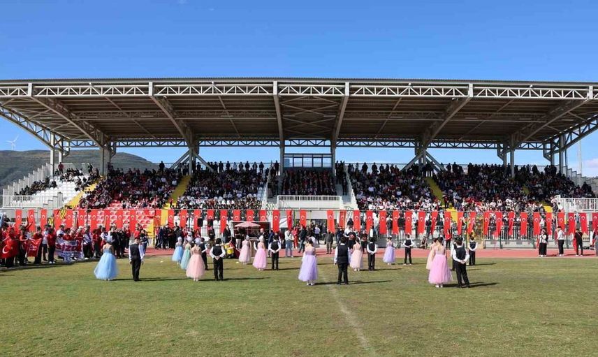 Cumhuriyet Bayramı coşkusu Söke'de doruğa ulaştı