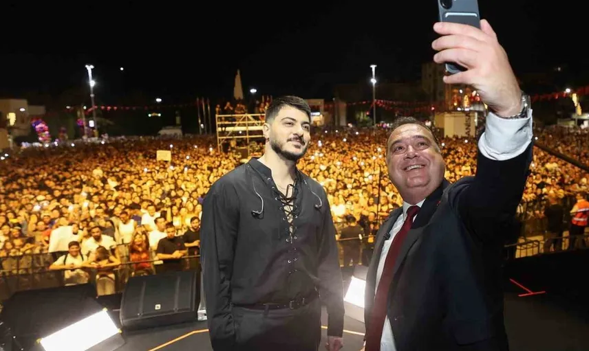Manisa’nın kurtuluşunun 104. yılı, Semicenk konseriyle coşkuyla kutlandı
