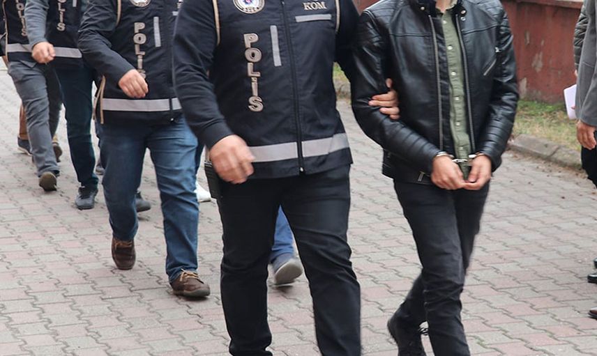 32 İlde FETÖ Operasyonu! 47 Polis Tutuklandı