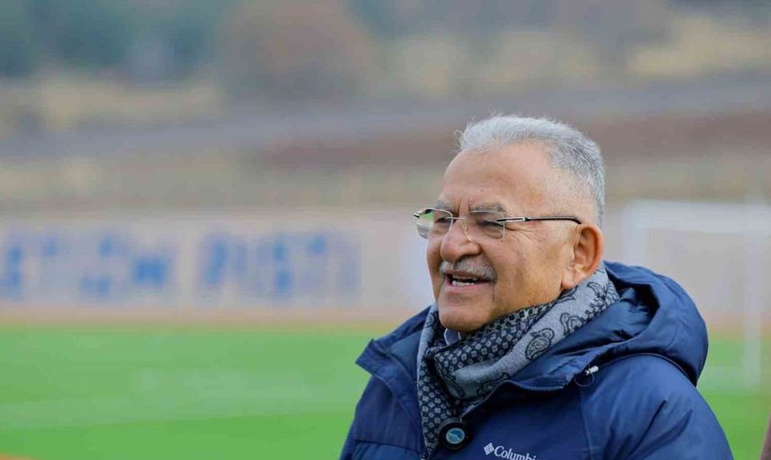 Başkan Büyükkılıç Erciyes'teki atletizm pistini tanıttı