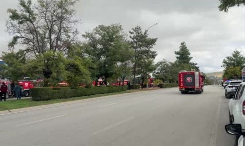 Gaziantep'teki pamuk fabrikasında yangın: itfaiye ekipleri seferber oldu