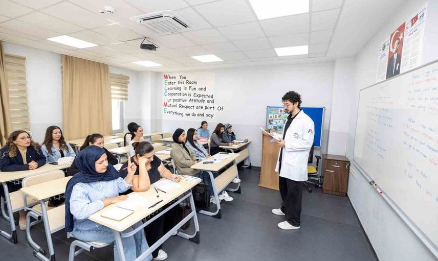 Mersin'de ücretsiz İngilizce kurslarıyla dil öğrenme fırsatı