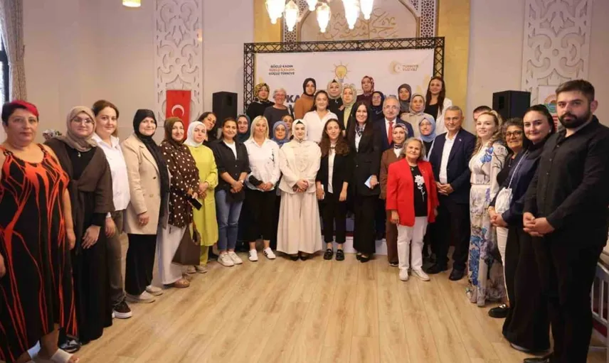 İlkadım'da kadın muhtarlarla buluşma gerçekleştirildi