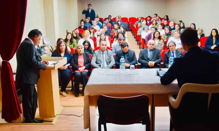 Posof’ta 2026-2027 eğitim yılı için hazırlık toplantısı yapıldı