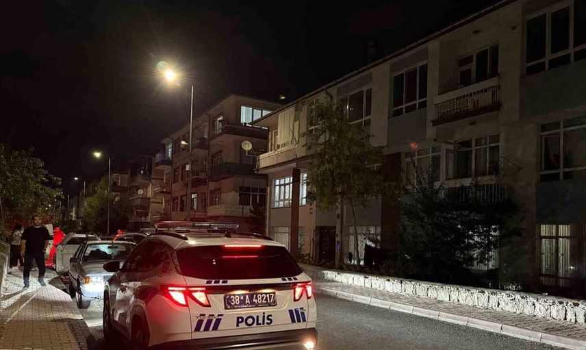 Kayseri'de arkadaşlar arasında bıçaklı kavga: 1 kişi ağır yaralandı