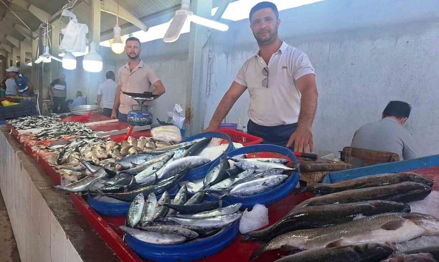 Hisarcık'ta palamut yılı: Vatandaşlar en çok bu balığı tercih ediyor