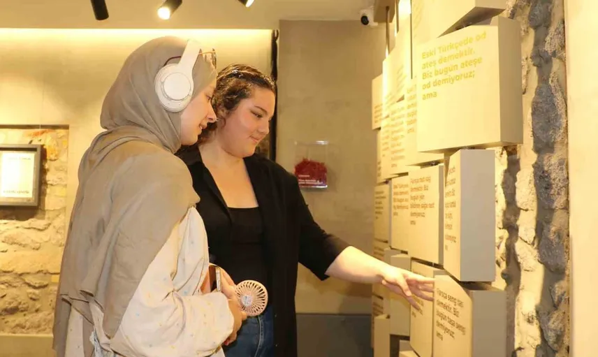 Türkçeye vefa borcu: Kelime Müzesi ziyaretçilerine dilin derinliklerini sunuyor