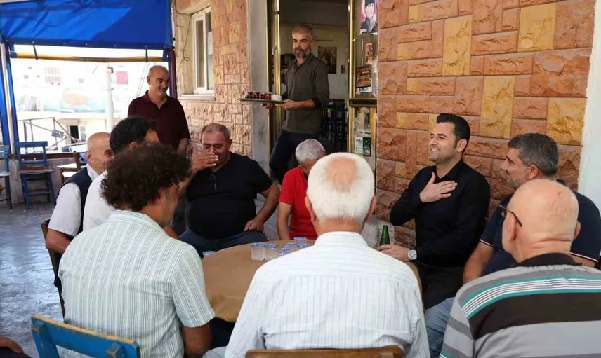 Mahalle sakinlerinin taleplerini dinleyen Beşikci, bölgedeki eksikleri yerinde tespit etti