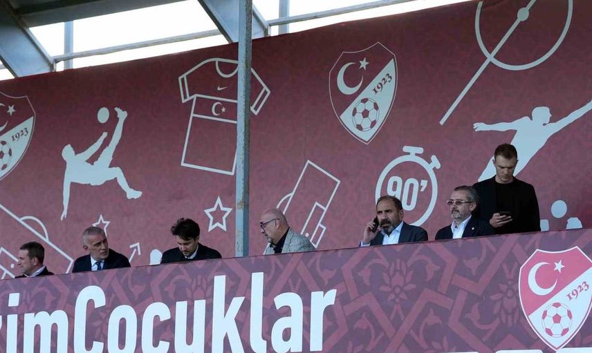 A milli takım belçika maçı için hazırlıklarını sürdürüyor