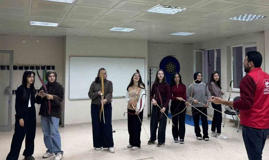 Bayburt'ta gençler okçulukla buluşuyor: Eğitimler sürüyor