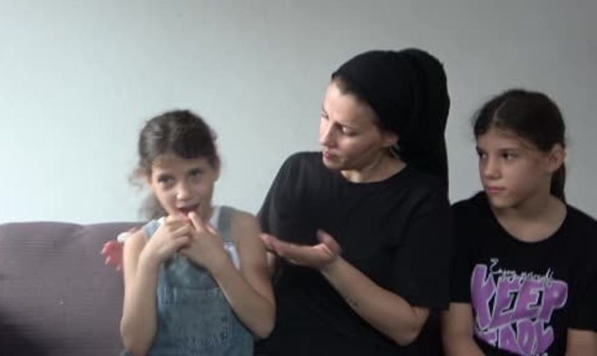 Ayşegül, 4 yıl sonra yeniden duyabilmenin sevincini yaşıyor