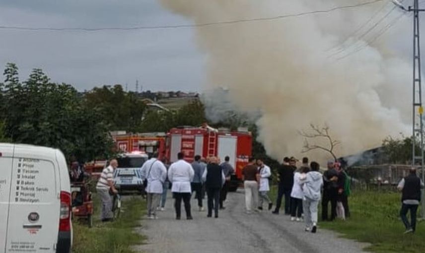 Bafra'da baraka yangını kontrol altına alındı