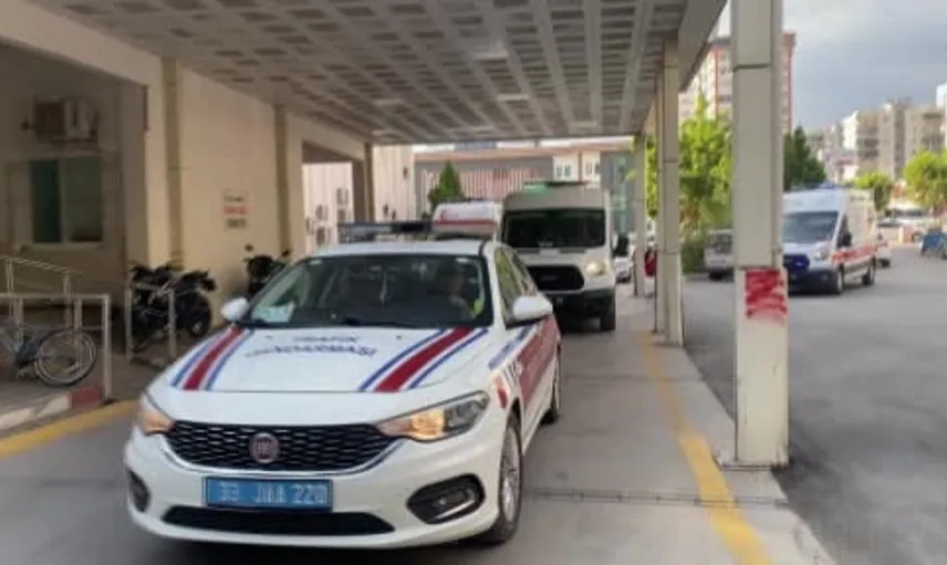 Kuzey Kıbrıs'taki feribot kazasında hayatını kaybeden uzman çavuşun naaşı memleketi Mersin'e ulaştı