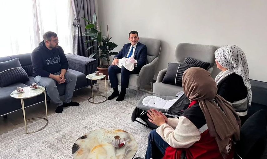 Yeni aileler sevinçle karşılandı: Evlenecek gençlerin desteklenmesi projesi başarıyla sürüyor
