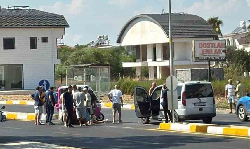 Antalya'da 3 tekerlekli motosiklet kazasında sürücü yaralandı