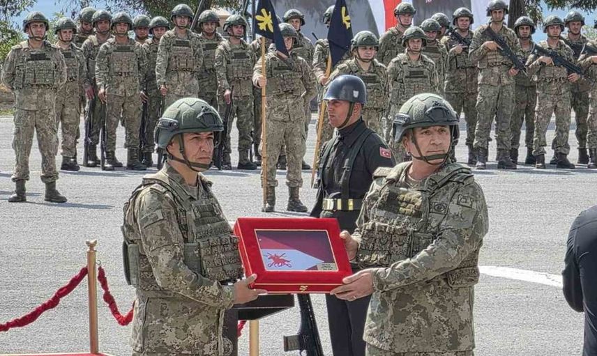 Tatvan'da komando tugayında devir teslim töreni yapıldı