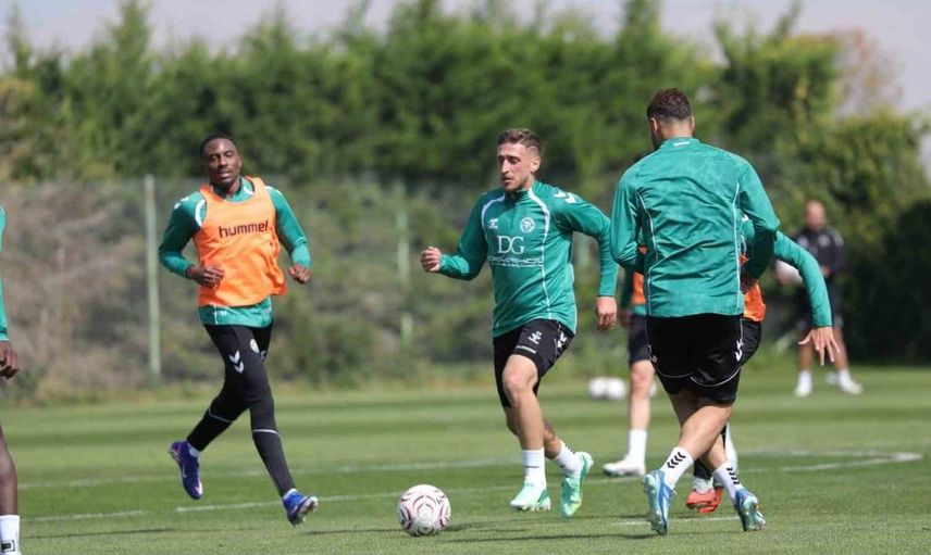 Konyaspor, Başakşehir maçına hazırlanıyor