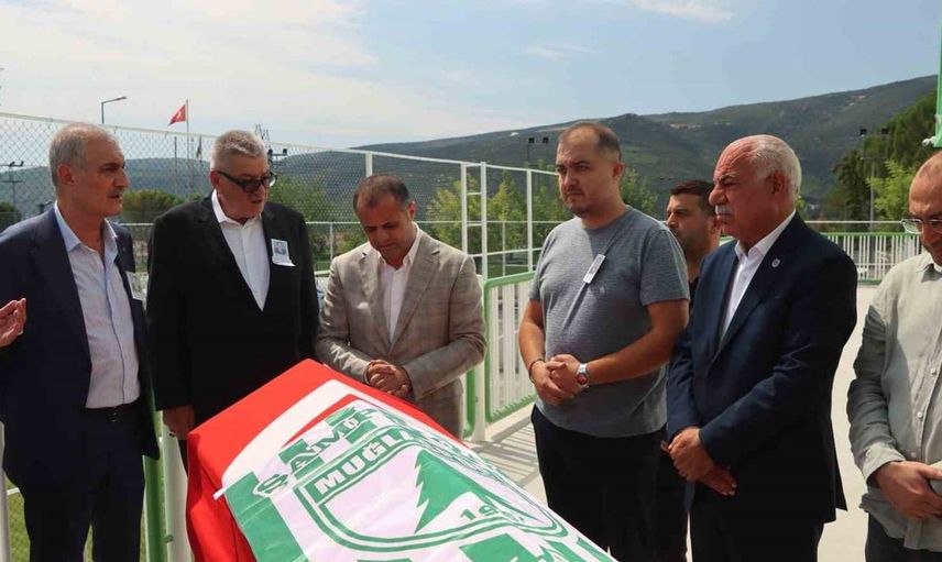 Latif Sakıcı, Muğlaspor Kulüp Tesisleri'nde son yolculuğuna uğurlandı