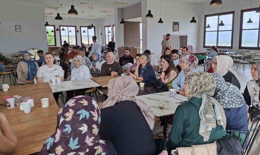 Diyabetli çocuklar ve aileleri için özel kamp düzenlendi