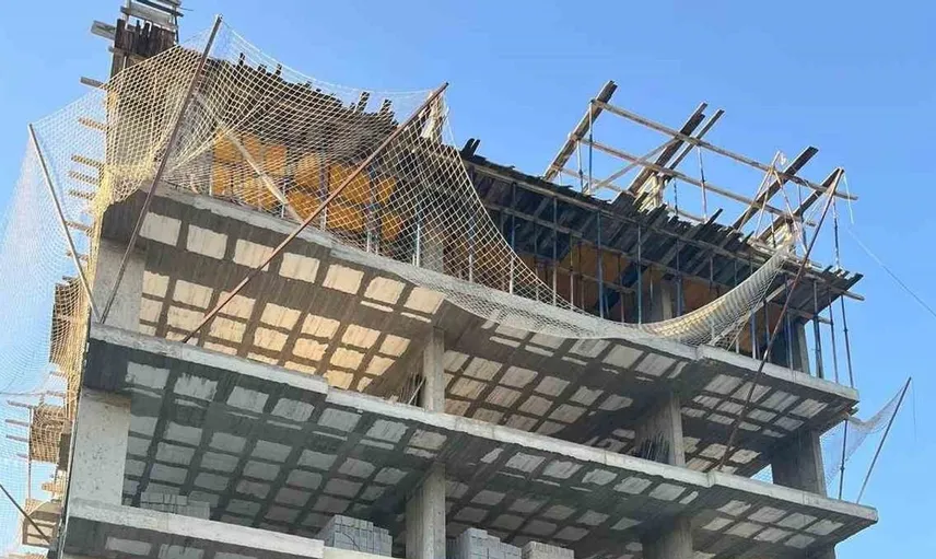 Mersin'de inşaat kazalarında bir işçi hayatını kaybetti, iki kişi yaralandı