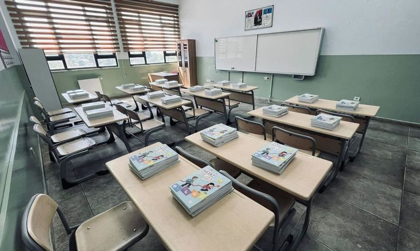 Düzce'de 1 milyon 118 bin ders kitabı öğrencilere dağıtılıyor