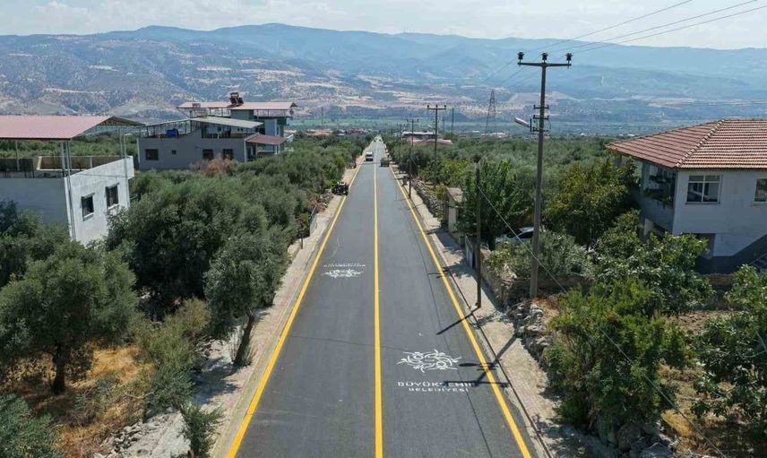 Kuyucak'ta ulaşım altyapısı güçlendirildi: Yenilenen yol hizmete girdi