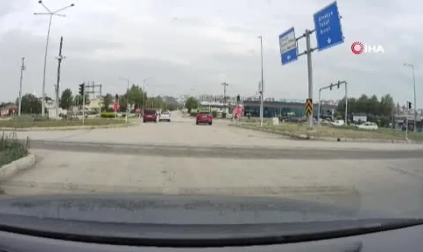Amasya'da kırmızı ışık ihlali sonucu tırla otomobil çarpıştı