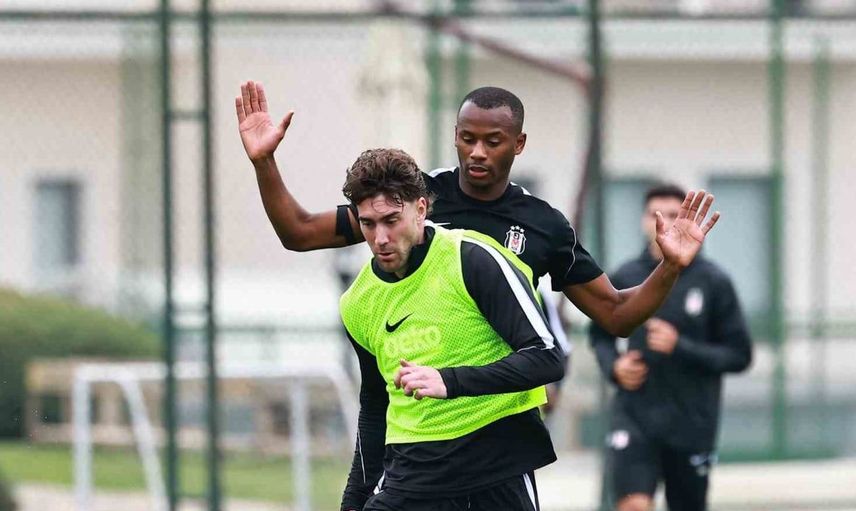 Beşiktaş, başakşehir karşılaşması için son hazırlıklarını tamamladı