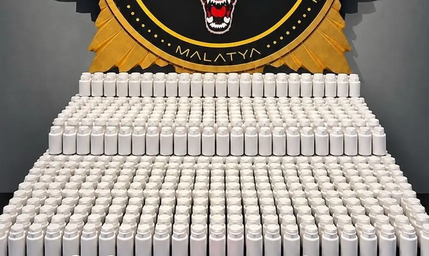Malatya'da sokak satıcılarına darbe: 44 bin sentetik hap ele geçirildi