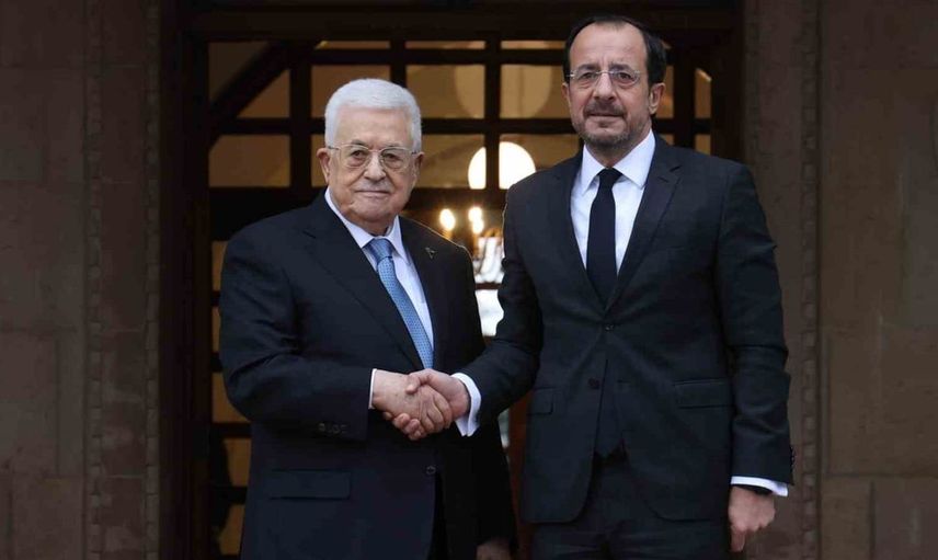 Mahmud Abbas'tan yeni İsrail hükümeti mesajı: Diyaloğun kapılarını açmayı umut ediyoruz