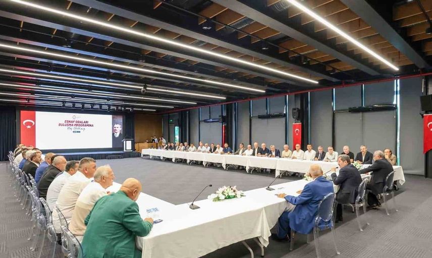 Samsun’da esnaflar bir araya gelerek yeni vizyon projelerini tartıştı