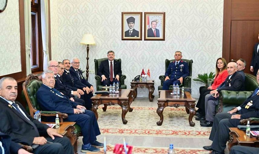 Eskişehir Valisi gazileri kabul etti: Vatan sevgisi ve fedakarlık vurgusu