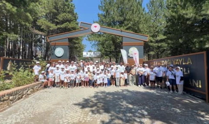 Kazdağları'nda doğa buluşması: aile kampı etkinliği gerçekleştirildi