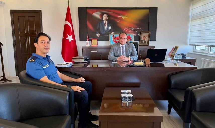 Bolvadin emniyet müdürü tayyar arıkan ilk ziyaretini kaymakama yaptı