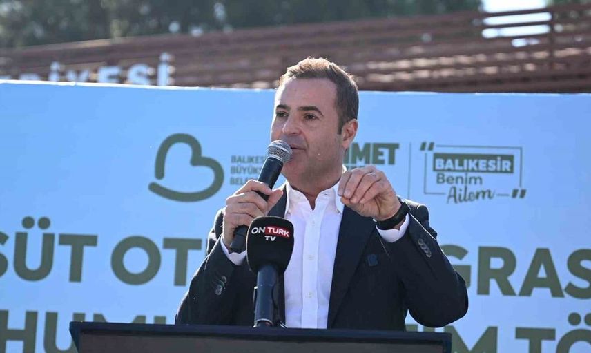 Balıkesir Büyükşehir Belediyesi'nden üreticilere önemli destek: 54 ton süt otu tohumu dağıtıldı